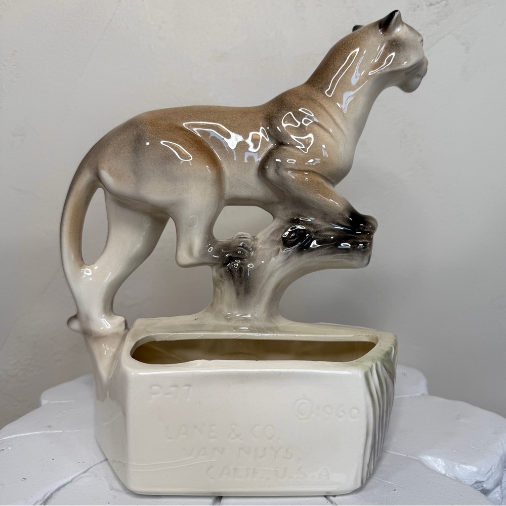 Vintage MCM 1960 Lane & Co Van Nuys CA P-77 Cougar Mountain Lion On Tree Planter - Picture 5 of 17